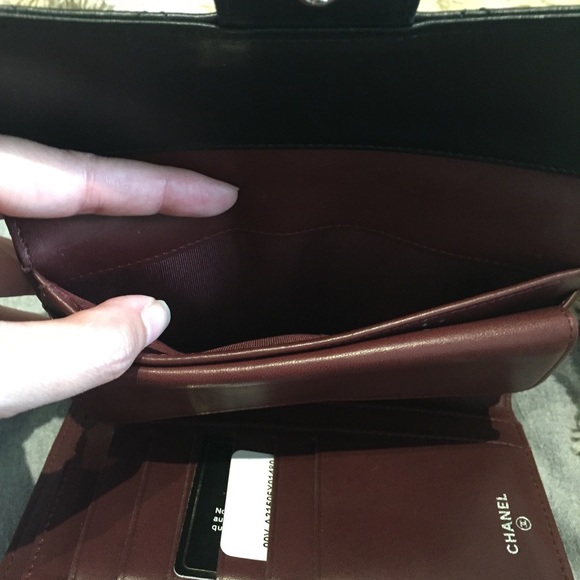Authentic Chanel Wallet - Picture 8 of 8